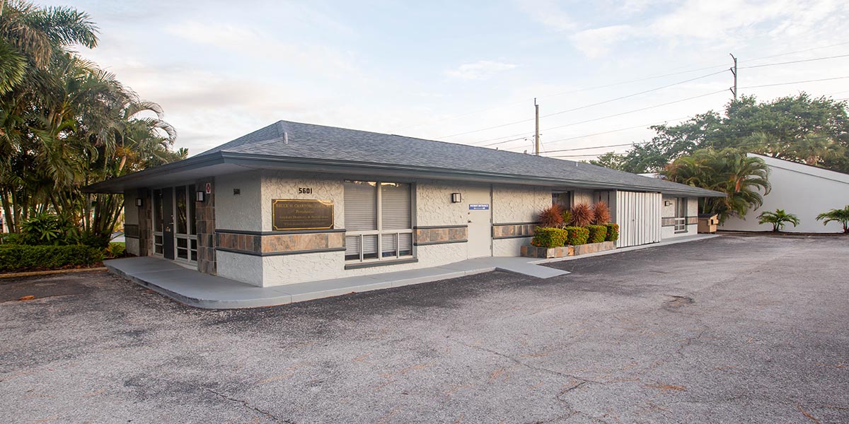 Crawford Dentistry office