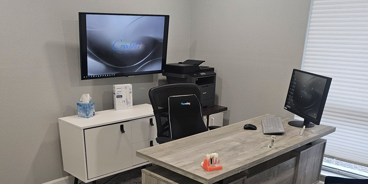 Crawford Dentistry office